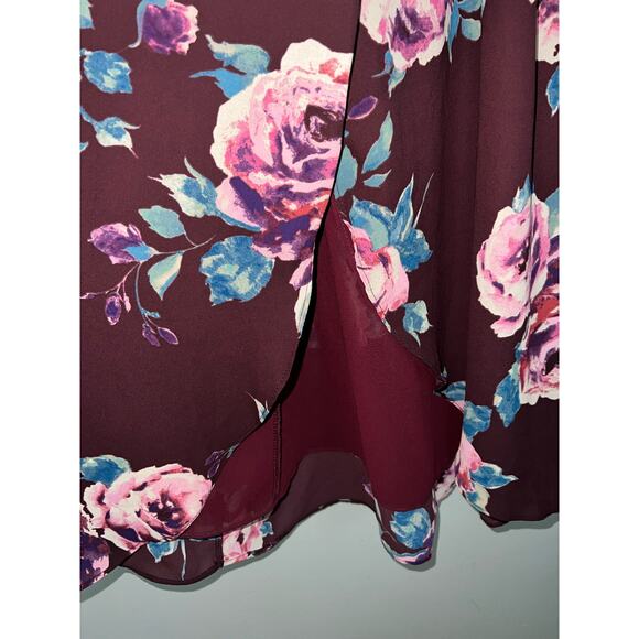 Everly Size Med Purple Floral Midi V-Neck Wrap Dress Short Sleeve Mid Calf - Picture 5 of 8